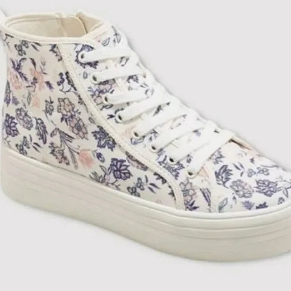 Universal Threads Cassie Floral Platform Sneakers Size 10